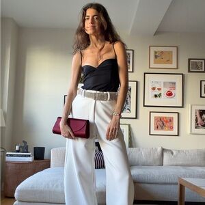 Silver tone crystal studded one size adjustable belt